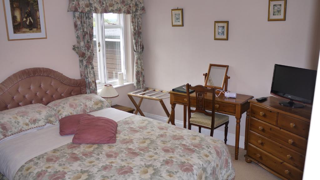 Leadon House Hotel Ледбери Номер фото